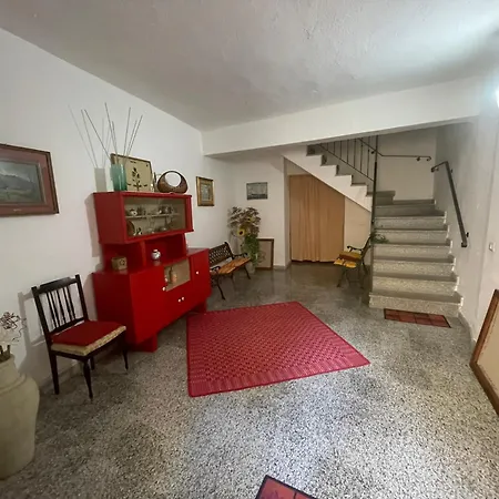 Dimora Della Piazzetta * Loceri